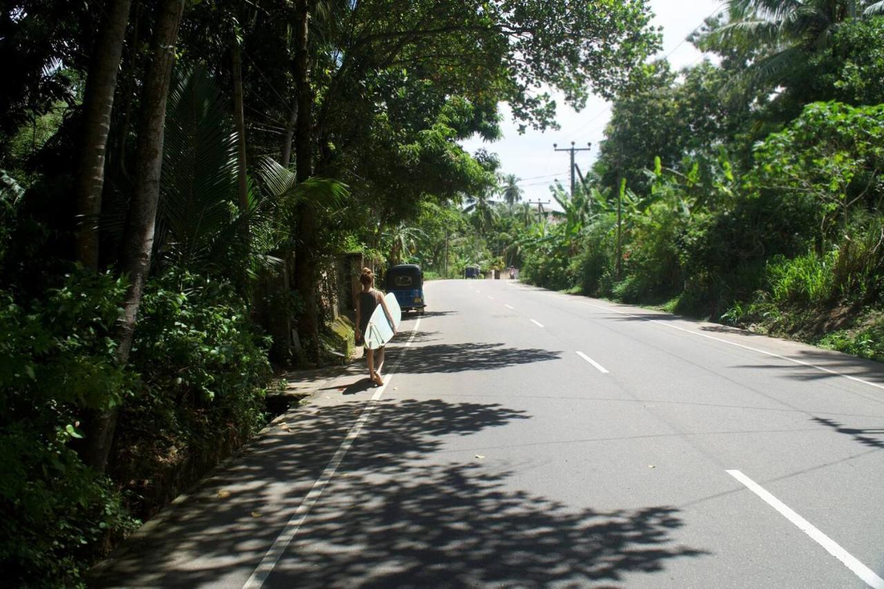 Into The Blue - Yoga Included & Walk To 3 Beaches Tangalle Exterior foto